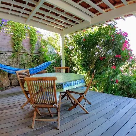 Holiday home Sleeps 6 Pool Air Con Wifi